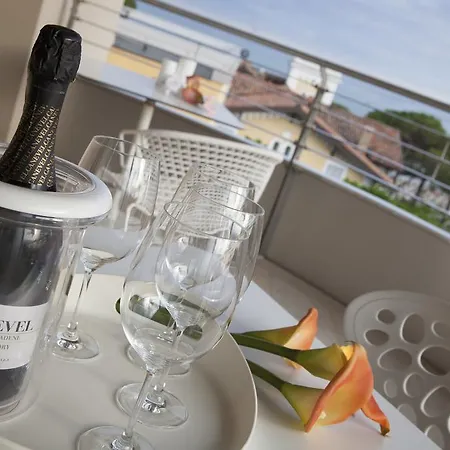 Suite & Spa Mirabel Grado Extérieur photo