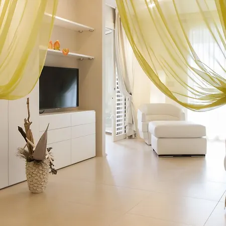 Suite & Spa Mirabel Grado Extérieur photo